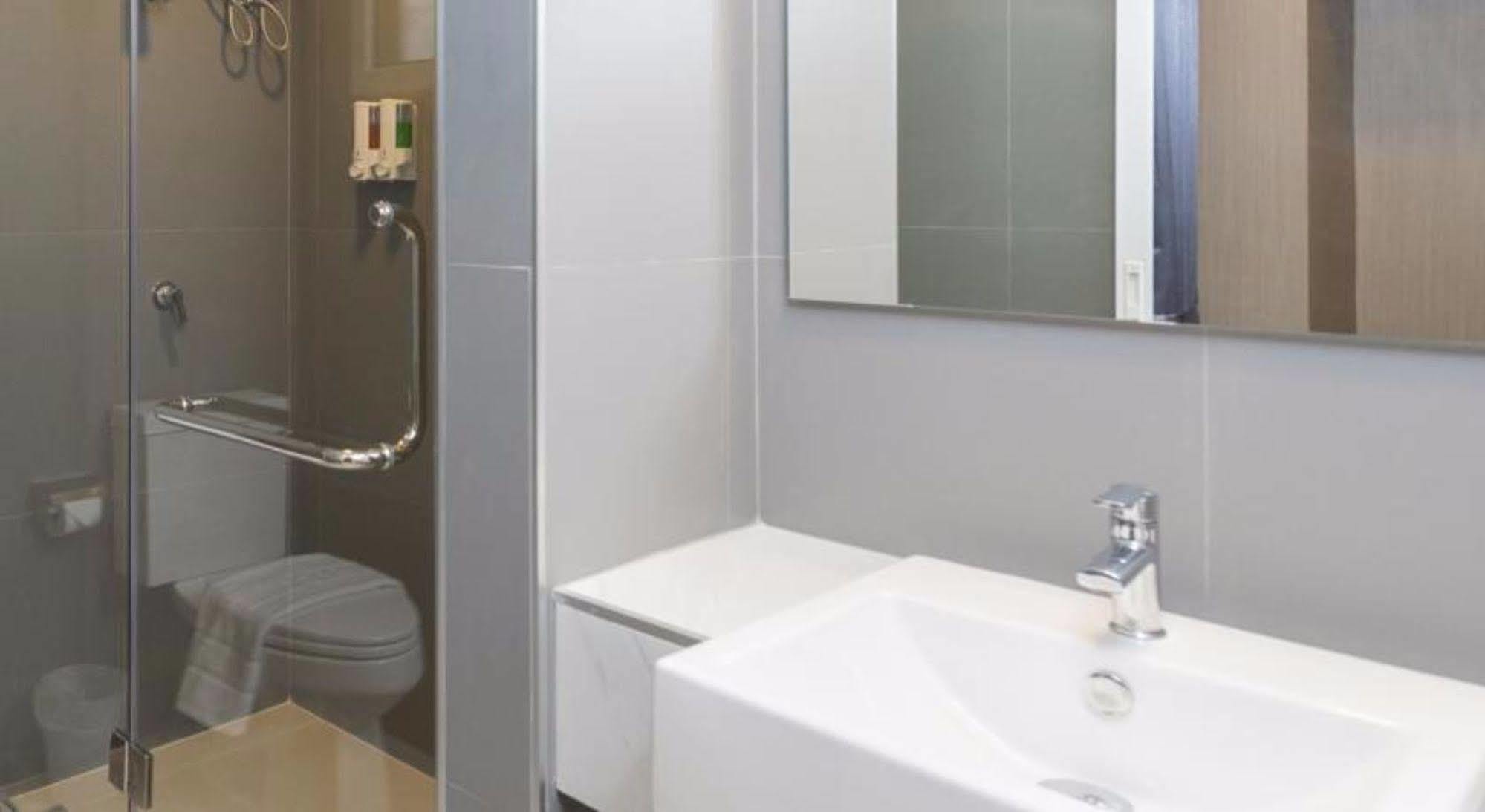 Trat City Hotel מראה חיצוני תמונה